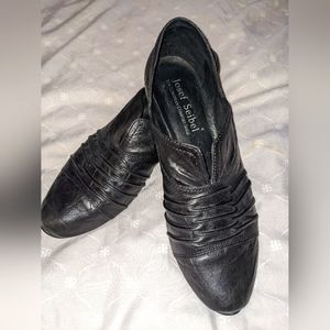Josef Seibel Tina black shoes
